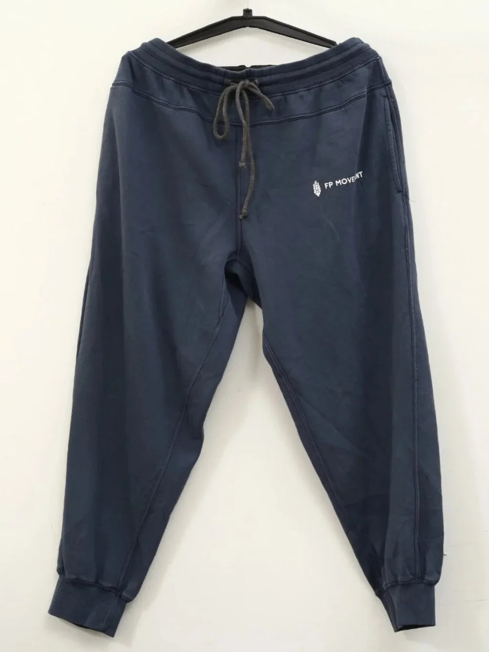 Free People FP Movement Undefeated Joggers Sweatpants Tapered Solid XL 290207